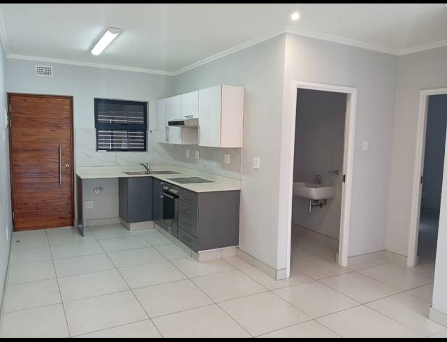2 BEDROOM APARTMENT TO LET IN UMHLANGA RIDGE
